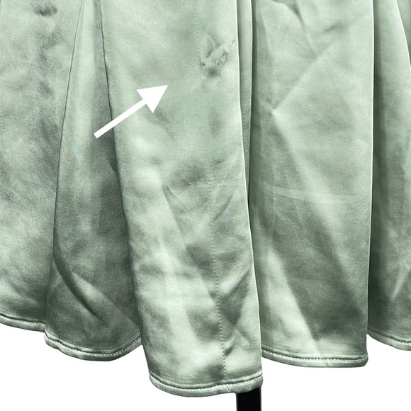 Lovers and Friends Brynlee Dress - Picture 9 of 12